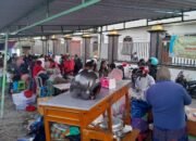 Pasar Ramadan Masjid Jihadul Ukhro Ruteng: Antusiasme Tinggi dan Beragam Takjil untuk Berbuka Puasa